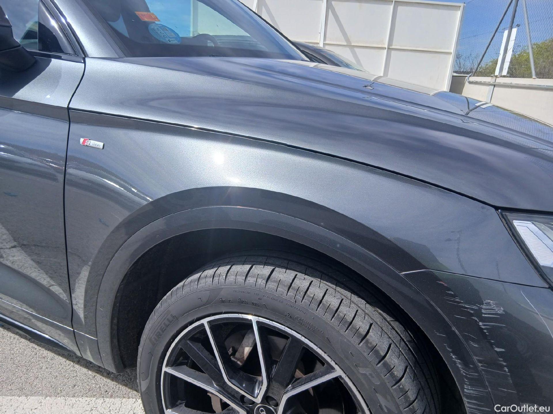  Audi  Q5 AUDI  SPORTBACK / 2020 / 5P / todoterreno Black line 40 TDI 150kW quattro-ultra #38