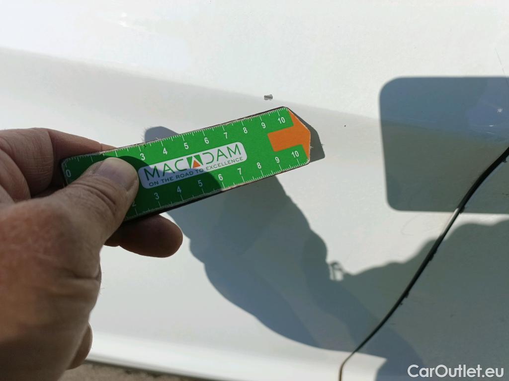  Ford  Kuga FORD  / 2016 / 5P / todoterreno 1.5 EcoBoost 88kW 4x2 Trend+ (CX) #36