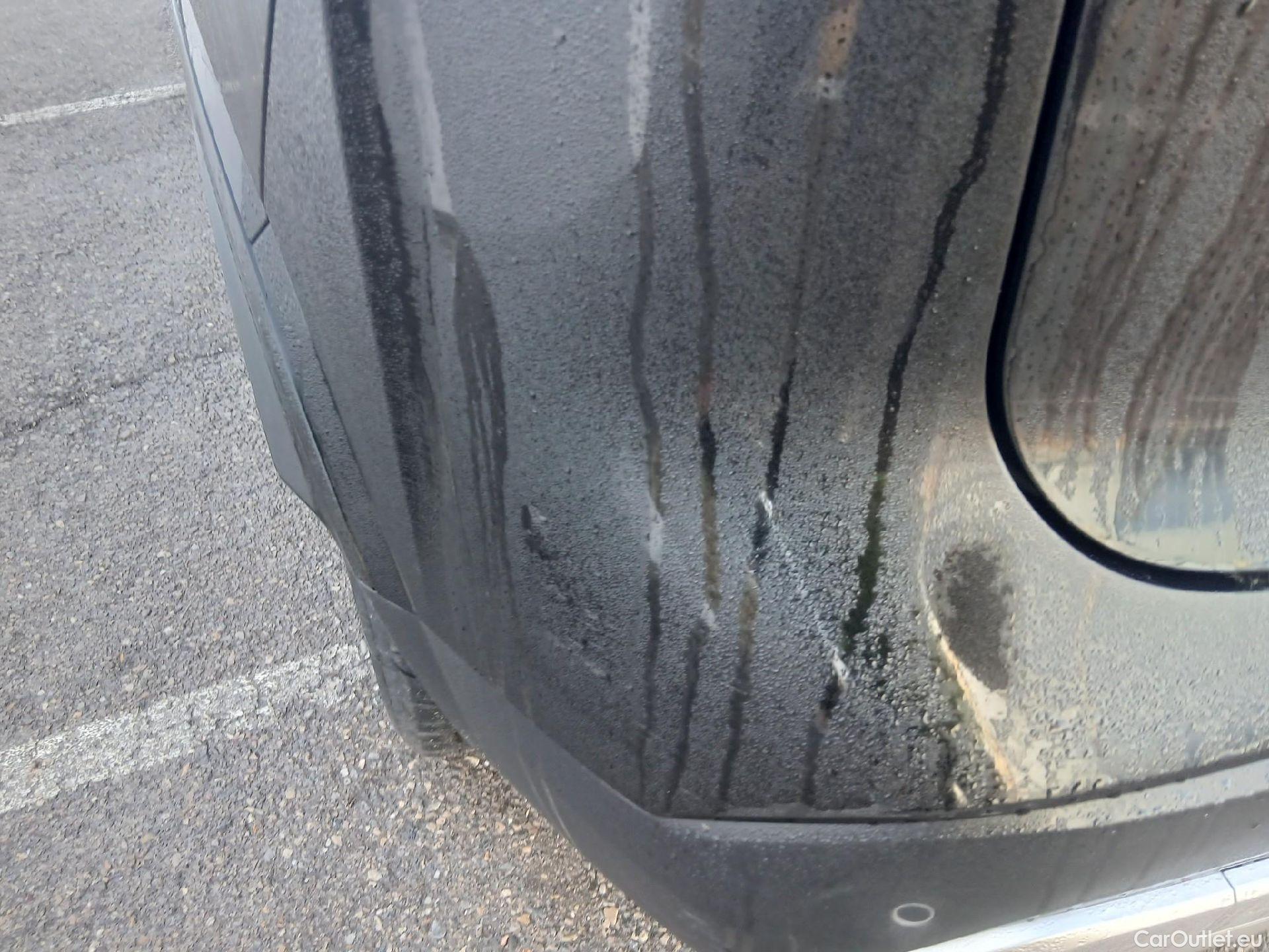  Nissan  Qashqai NISSAN  / 2021 / 5P / todoterreno DIG-T 116kW Xtronic N-Connecta #17