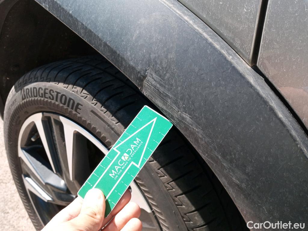  Lexus  UX LEXUS  / 2018 / 5P / todoterreno 2.0 250h Lury 4WD #27