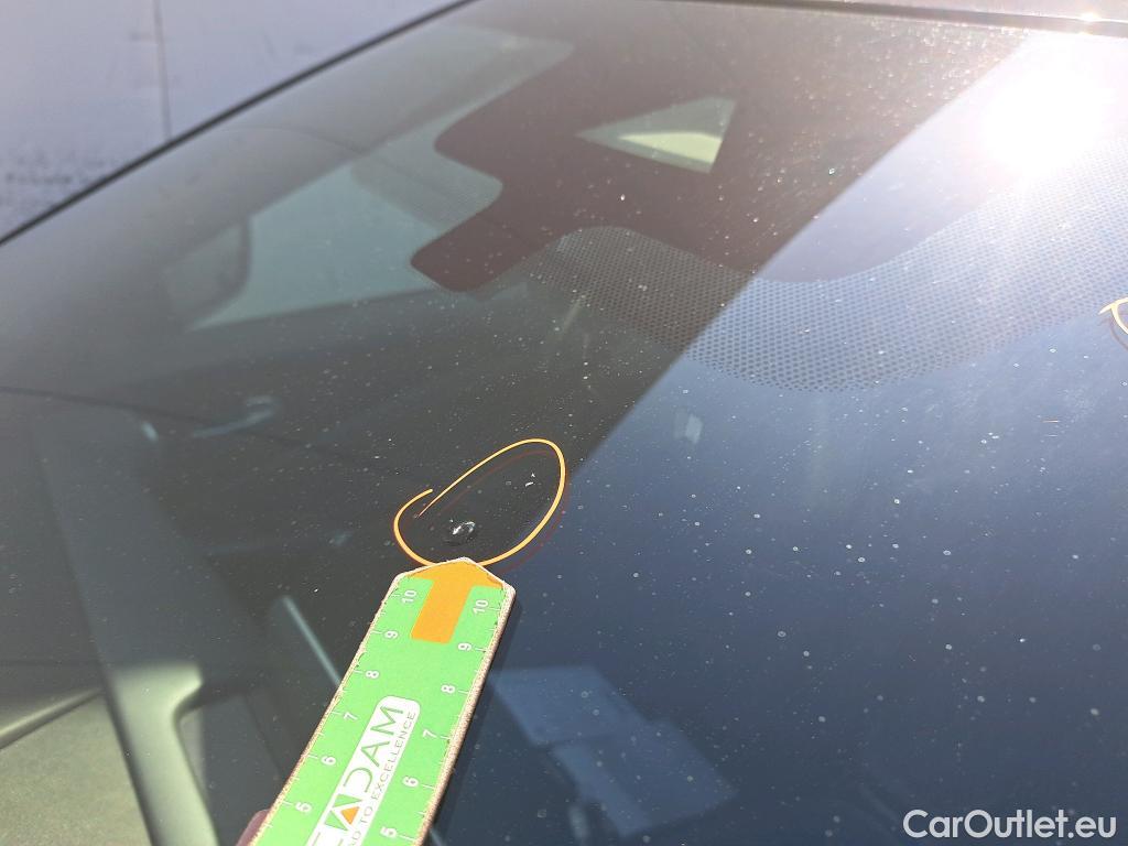  Nissan  Juke NISSAN  / 2019 / 5P / crossover DIG-T 84 kW (114 CV) 6M/T N-Connecta #2