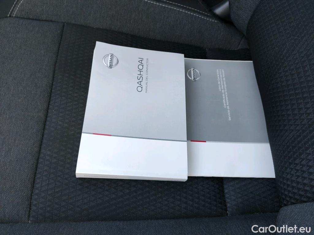  Land Rover  Discovery NISSAN QASHQAI / 2021 / 5P / todoterreno DIG-T 116kW mHEV Xtronic Prem.Edit. Bit.(SL) #1