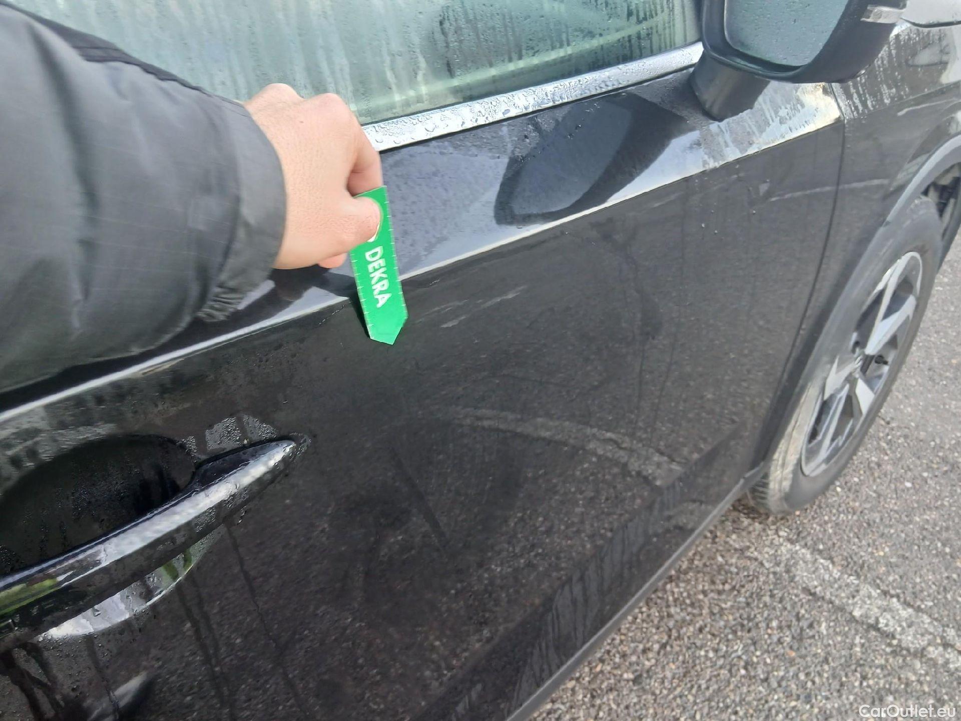  Nissan  Qashqai NISSAN  / 2021 / 5P / todoterreno DIG-T 116kW Xtronic N-Connecta #22