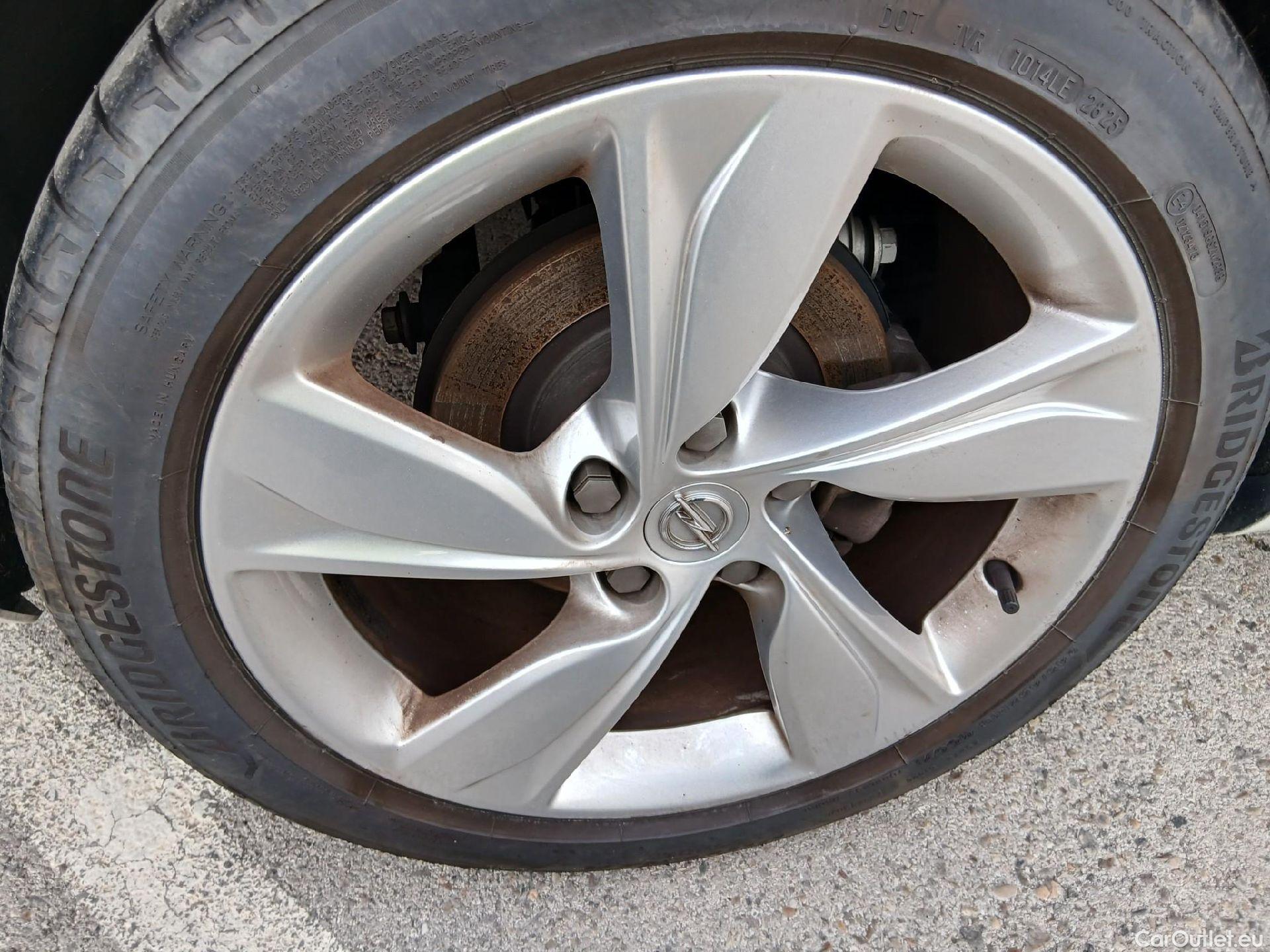  Opel  Insignia OPEL  / 2020 / 5P / familiar ST GS Line 1.5D DVH 90kW (122CV) MT6 #23