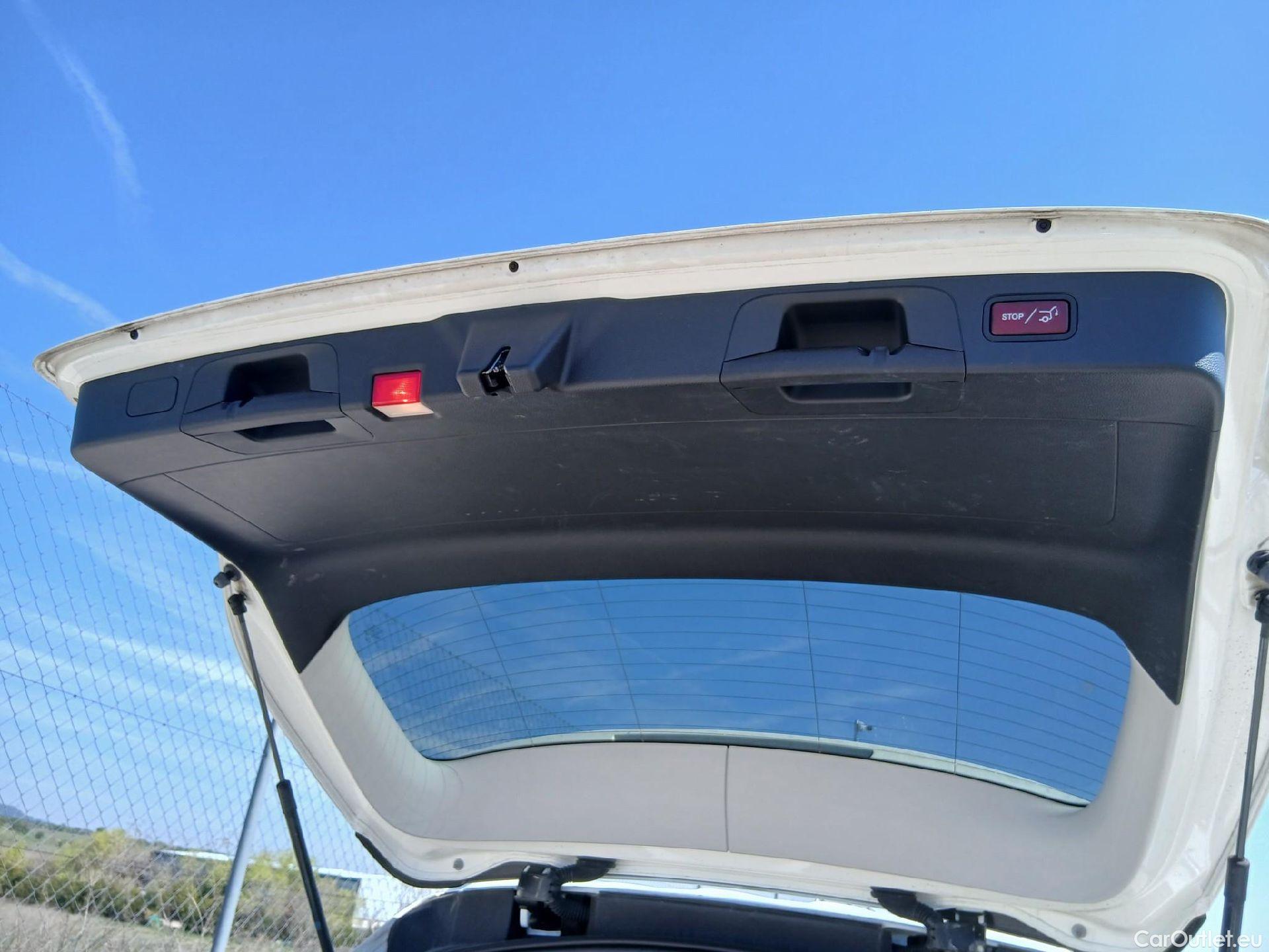  Mercedes  G-Klasee MERCEDES-BENZ Clase GLC / 2019 / 5P / todoterreno GLC 220 d 4MATIC #27