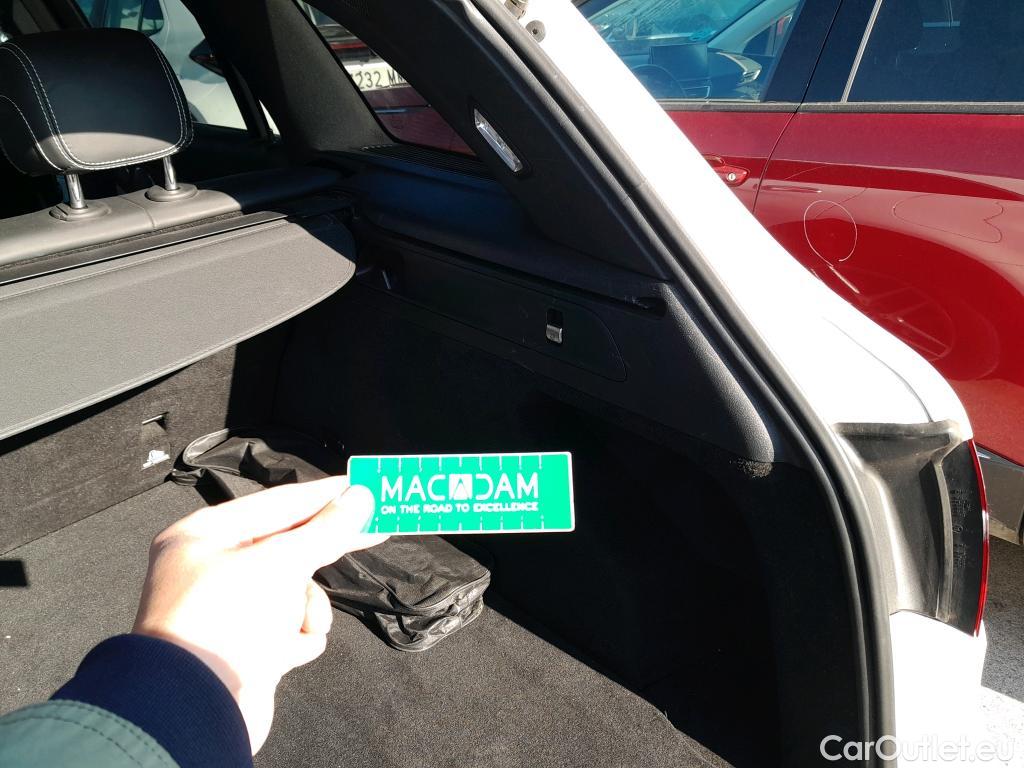  Mercedes  G-Klasee MERCEDES-BENZ Clase GLC / 2015 / 5P / todoterreno GLC 250 4MATIC #9