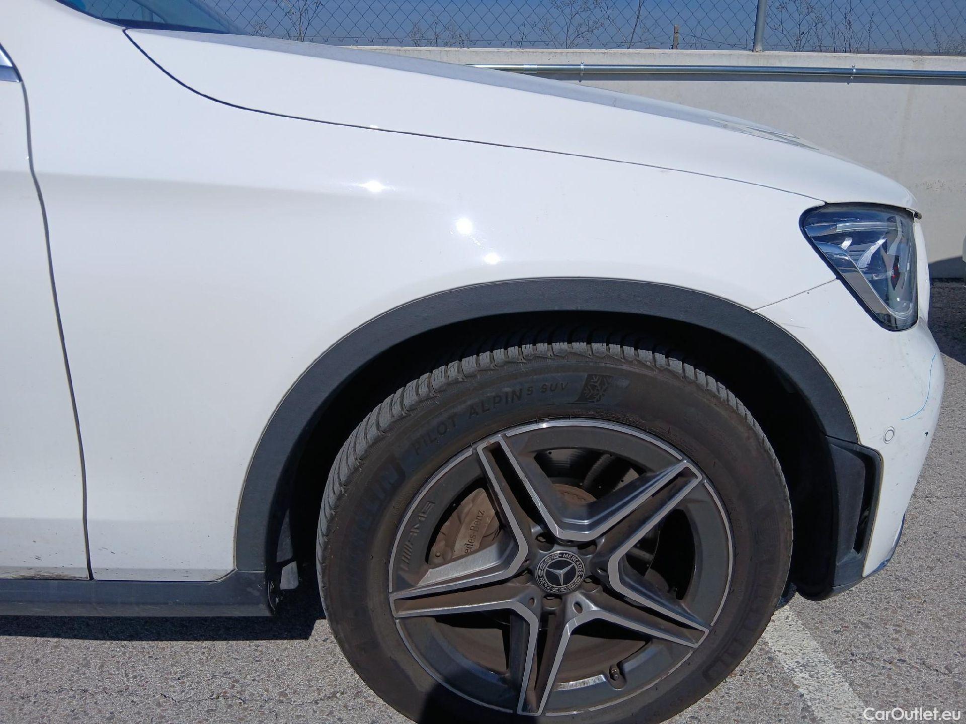  Mercedes  G-Klasee MERCEDES-BENZ Clase GLC / 2019 / 5P / todoterreno GLC 220 d 4MATIC #44