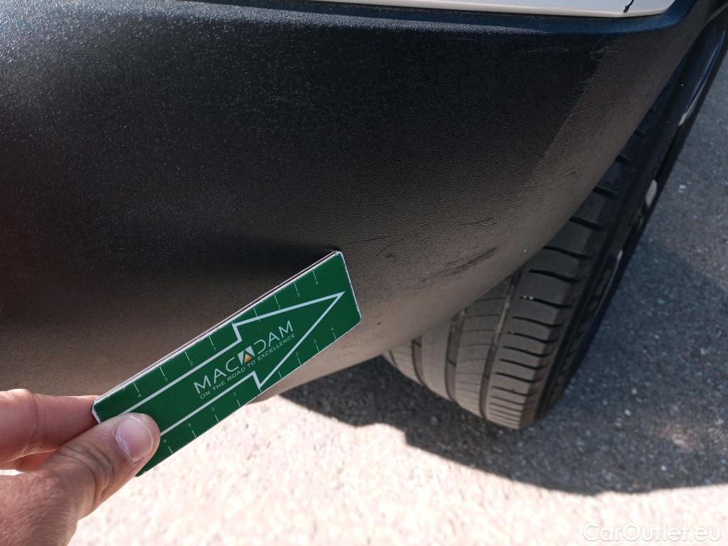  Volvo  XC 40 VOLVO XC40 / 2017 / 5P / todoterreno 2.0 T4 R-Design Auto #15