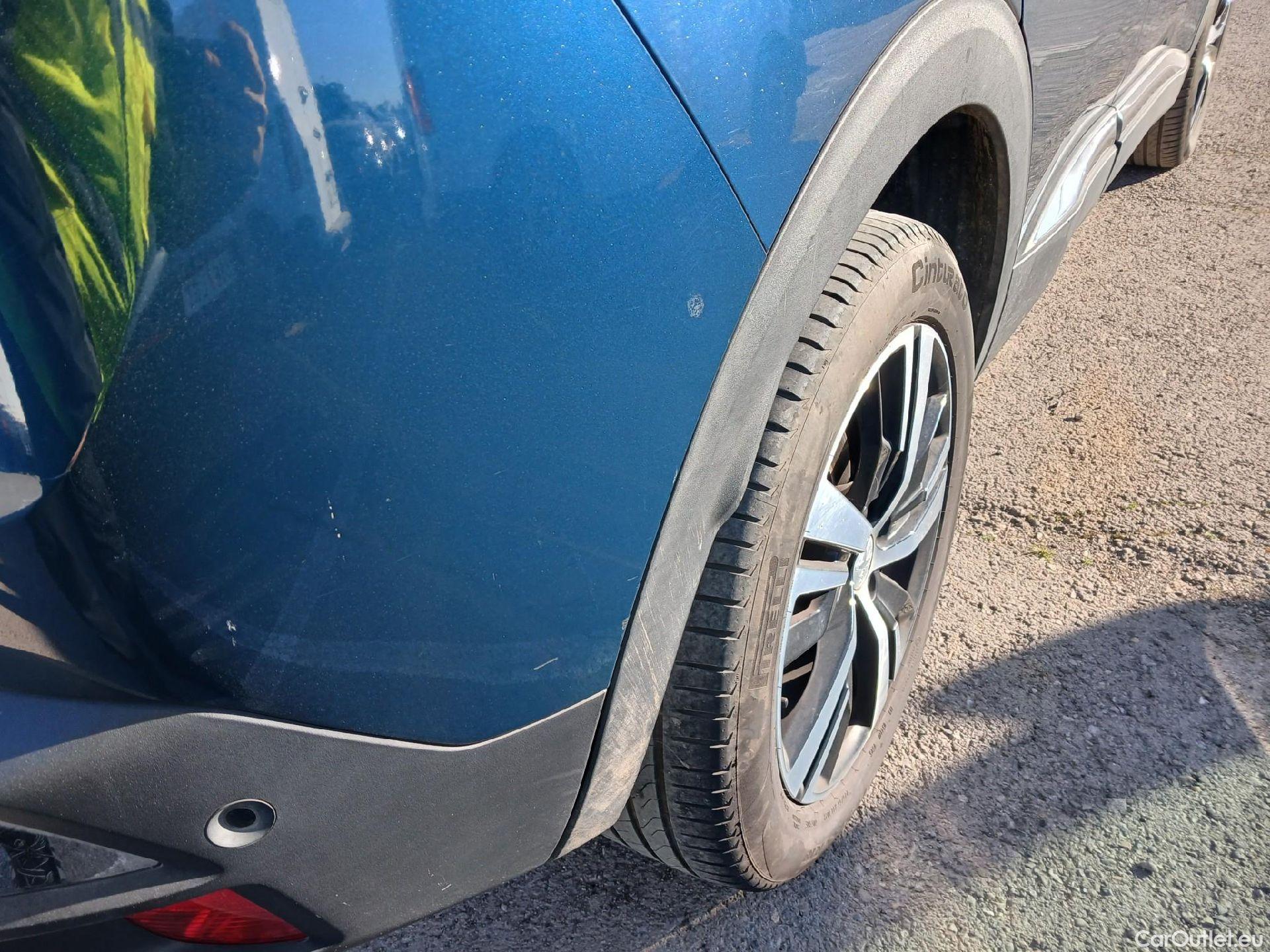  Peugeot  3008 PEUGEOT  / 2020 / 5P / todoterreno 1.5 BlueHDi 96kW S&S GT EAT8 #8