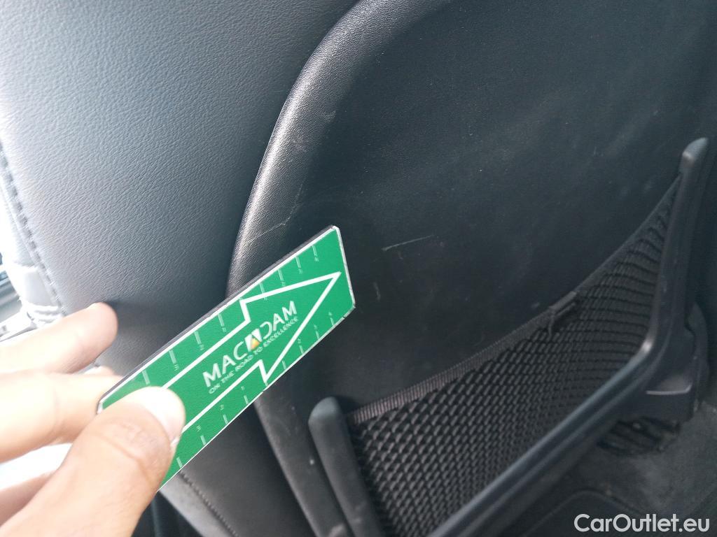  Volvo  XC 40 VOLVO XC40 / 2017 / 5P / todoterreno 2.0 T4 R-Design Auto #11