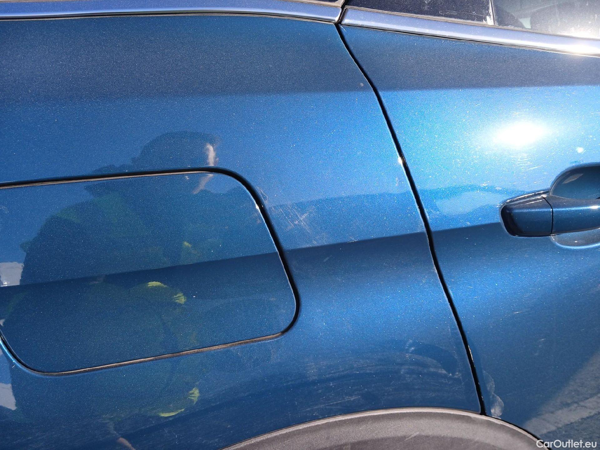  Peugeot  3008 PEUGEOT  / 2020 / 5P / todoterreno 1.5 BlueHDi 96kW S&S GT EAT8 #12