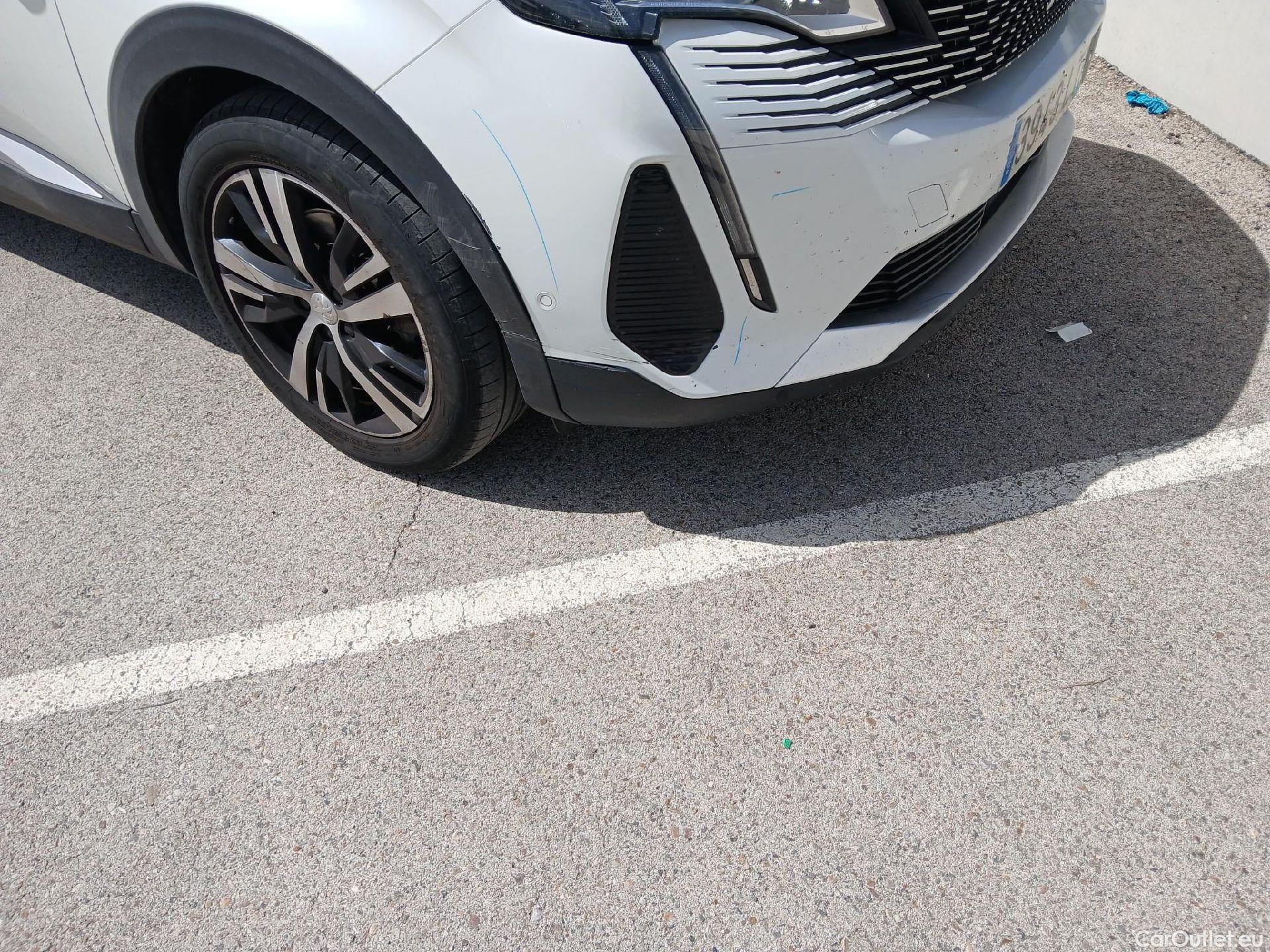  Peugeot  5008 PEUGEOT  / 2020 / 5P / todoterreno 1.5 BlueHDi 96kW S&S GT EAT8 #14