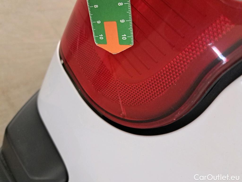  Citroen  Berlingo CITROEN  / 2018 / 4P / combi Talla M BlueHDi 100 S&S LIVE PACK BUSINE #13