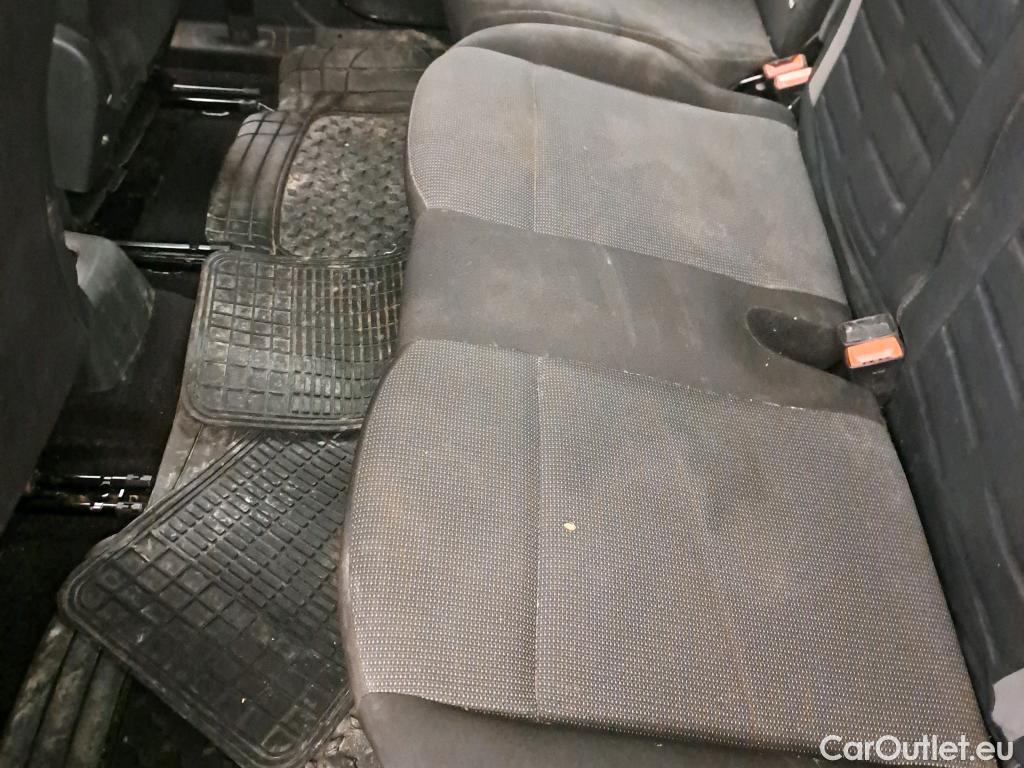  Citroen  Berlingo CITROEN  / 2018 / 4P / combi Talla M BlueHDi 100 S&S LIVE PACK BUSINE #31