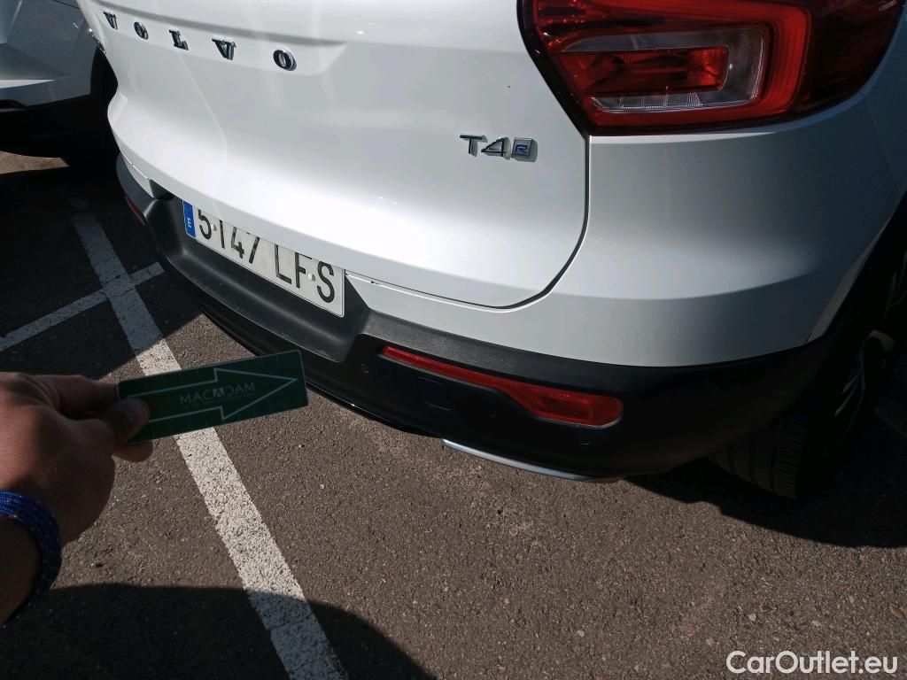  Volvo  XC 40 VOLVO XC40 / 2017 / 5P / todoterreno 2.0 T4 R-Design Auto #16
