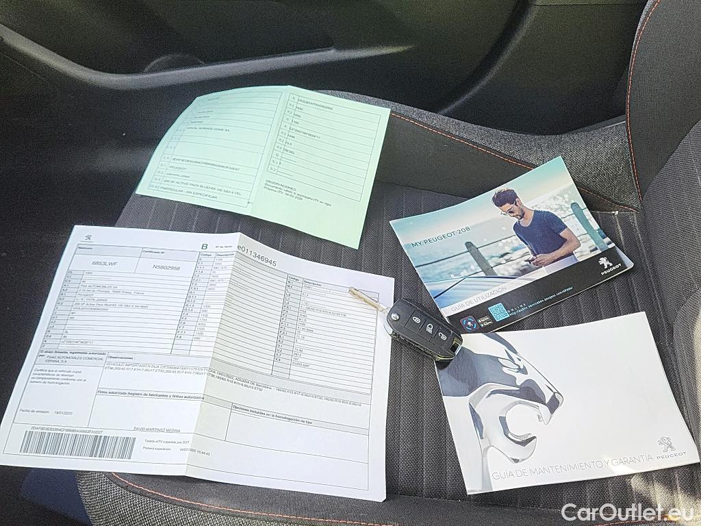  Peugeot  208 PEUGEOT  / 2019 / 5P / berlina con portón BlueHDi 73kW (100CV) Active Pack (AC) #1