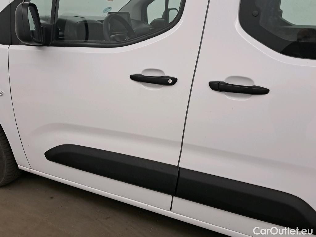  Citroen  Berlingo CITROEN  / 2018 / 4P / combi Talla M BlueHDi 100 S&S LIVE PACK BUSINE #28