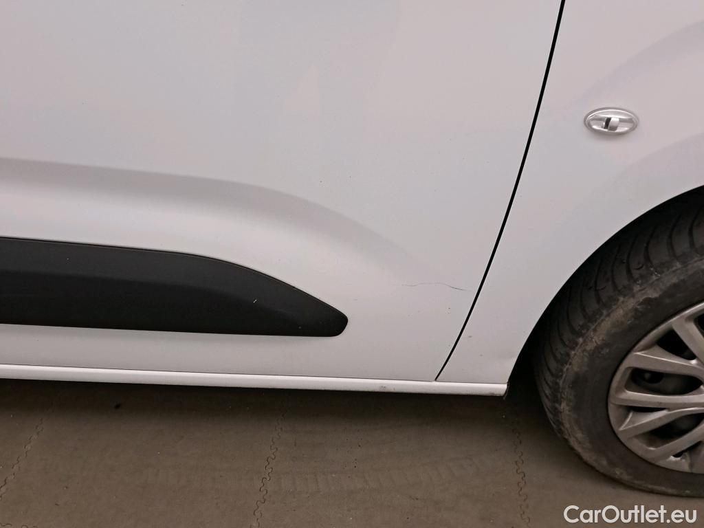  Citroen  Berlingo CITROEN  / 2018 / 4P / combi Talla M BlueHDi 100 S&S LIVE PACK BUSINE #26