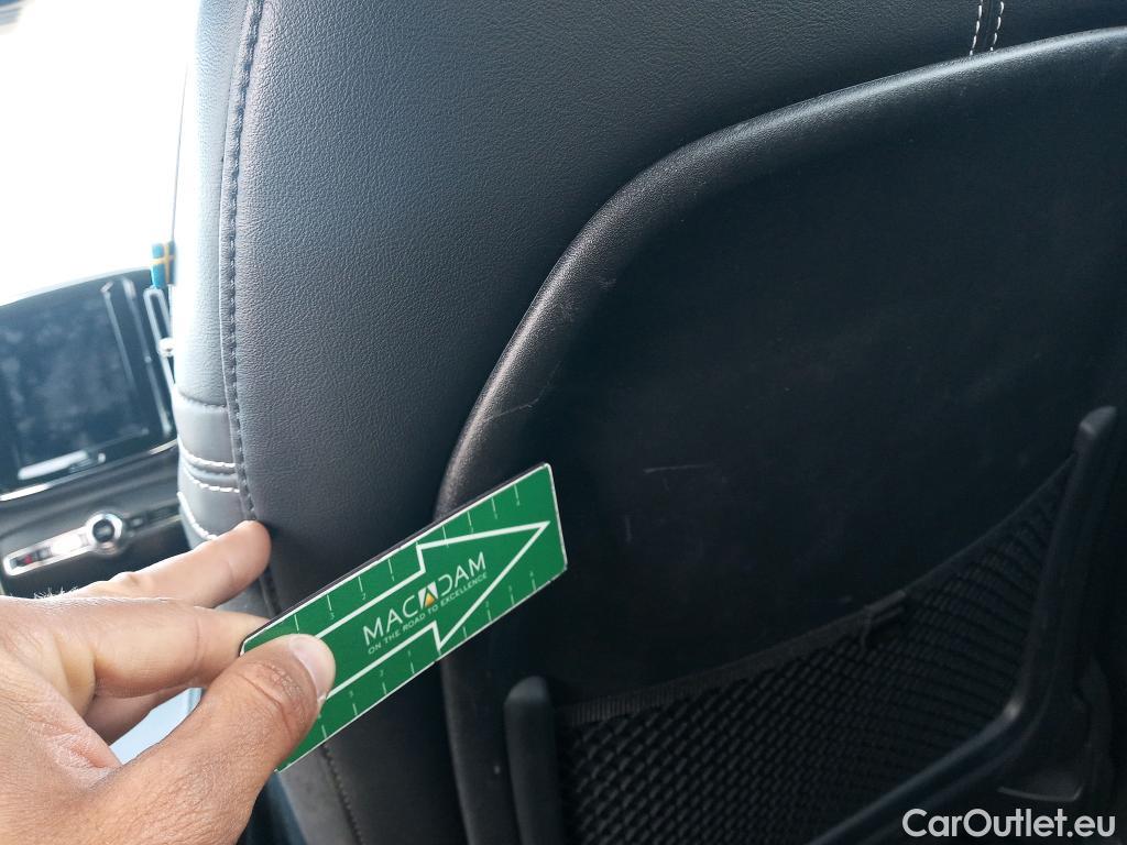  Volvo  XC 40 VOLVO XC40 / 2017 / 5P / todoterreno 2.0 T4 R-Design Auto #12