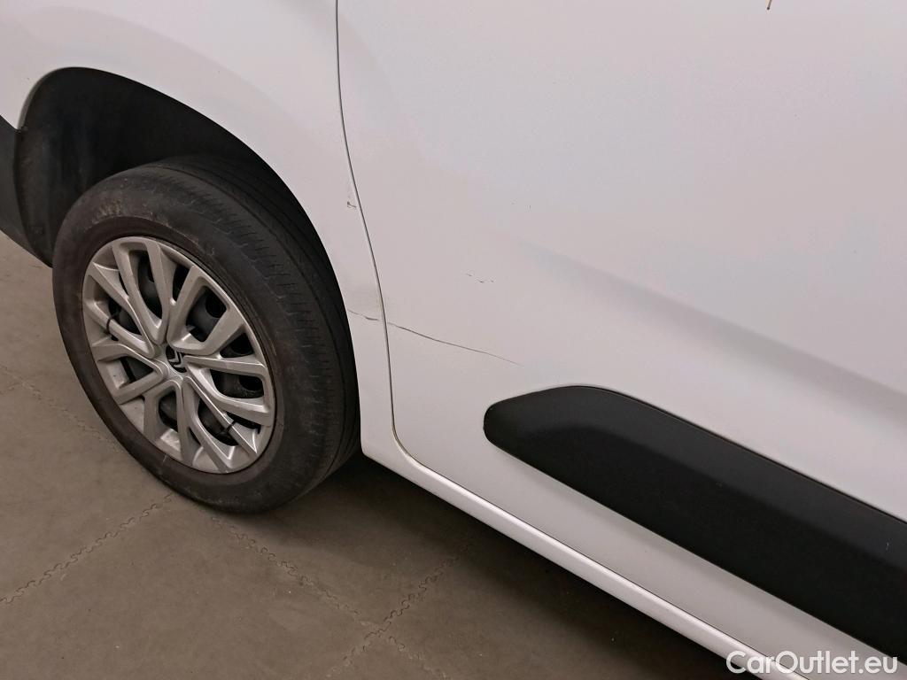  Citroen  Berlingo CITROEN  / 2018 / 4P / combi Talla M BlueHDi 100 S&S LIVE PACK BUSINE #22