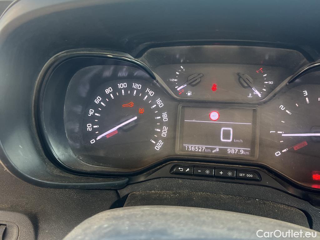  Citroen  Berlingo CITROEN  / 2018 / 4P / combi Talla M BlueHDi 100 S&S LIVE PACK BUSINE #47