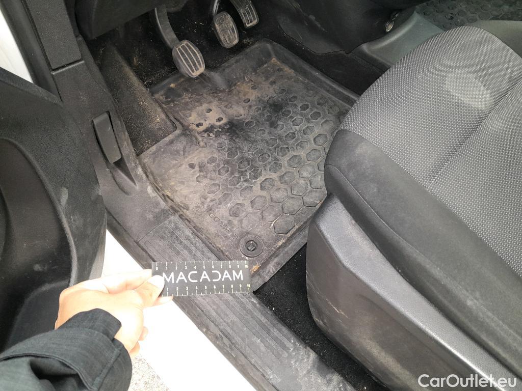  Opel  Combo OPEL  / 2018 / 3P / furgón derivado de turismo 1.5 TD 75kW (100CV) Express L H1 650kg (AC) #18