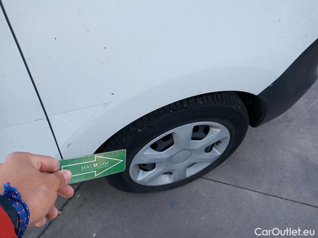  Dacia  Dokker DACIA  / 2013 / 4P / furgón derivado de turismo Van Essential 1.6 80kW (110CV) GLP #34