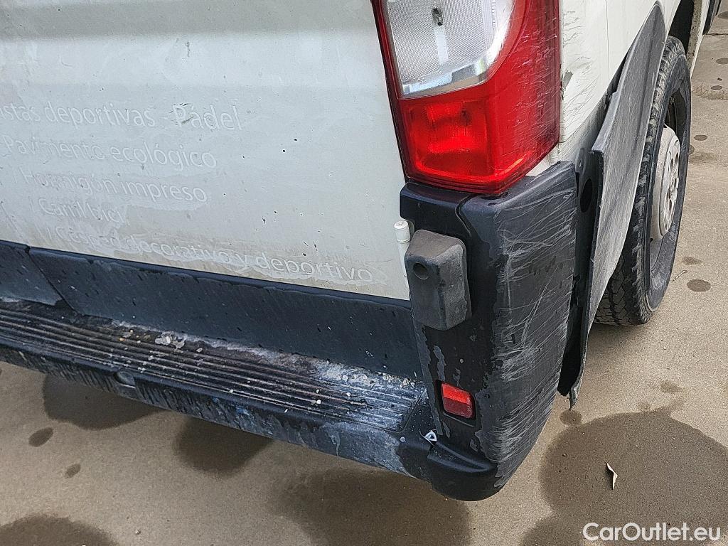  Peugeot  Boxer PEUGEOT  / 2014 / 4P / furgón 335 L2 H2 BHDI 103kW (140CV) S&S 6 V. M (CX) #41