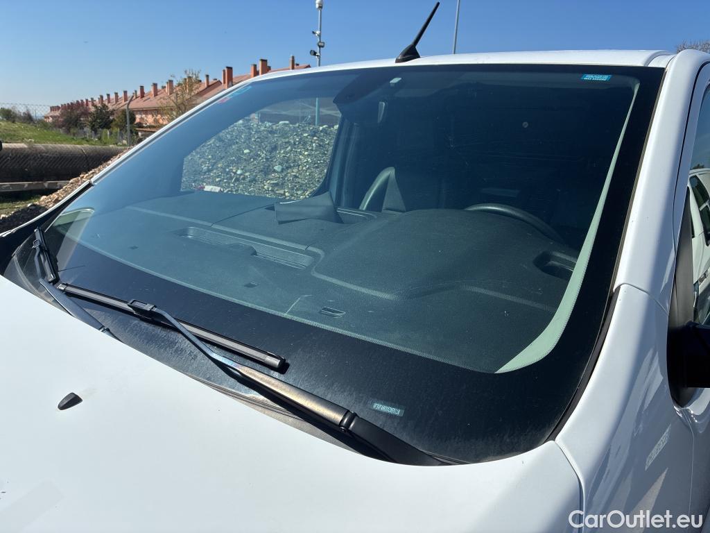  Peugeot  Expert PEUGEOT  / 2016 / 4P / furgón Furgón Premium 2.0 BlueHDi 120 Compact #1