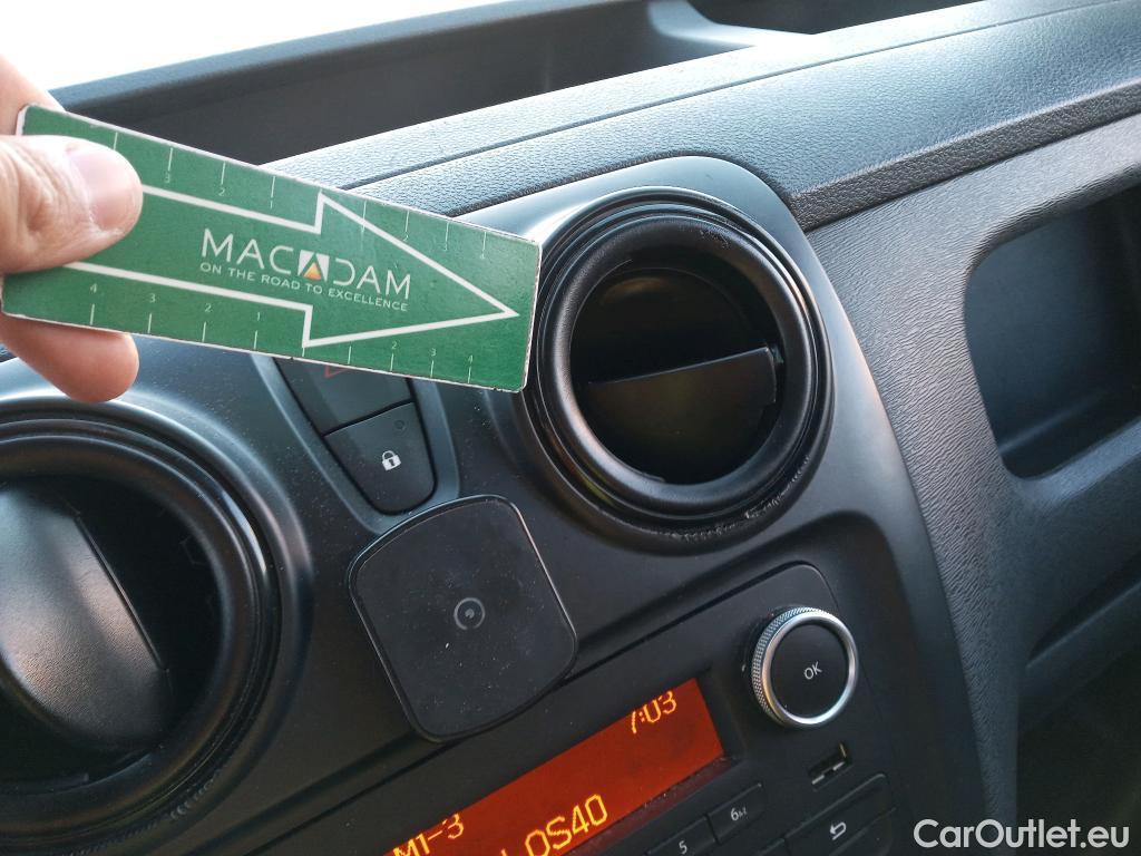  Dacia  Dokker DACIA  / 2013 / 4P / furgón derivado de turismo Van Essential 1.6 80kW (110CV) GLP #32