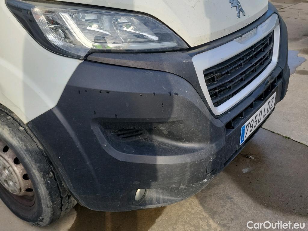  Peugeot  Boxer PEUGEOT  / 2014 / 4P / furgón 335 L2 H2 BHDI 103kW (140CV) S&S 6 V. M (CX) #51