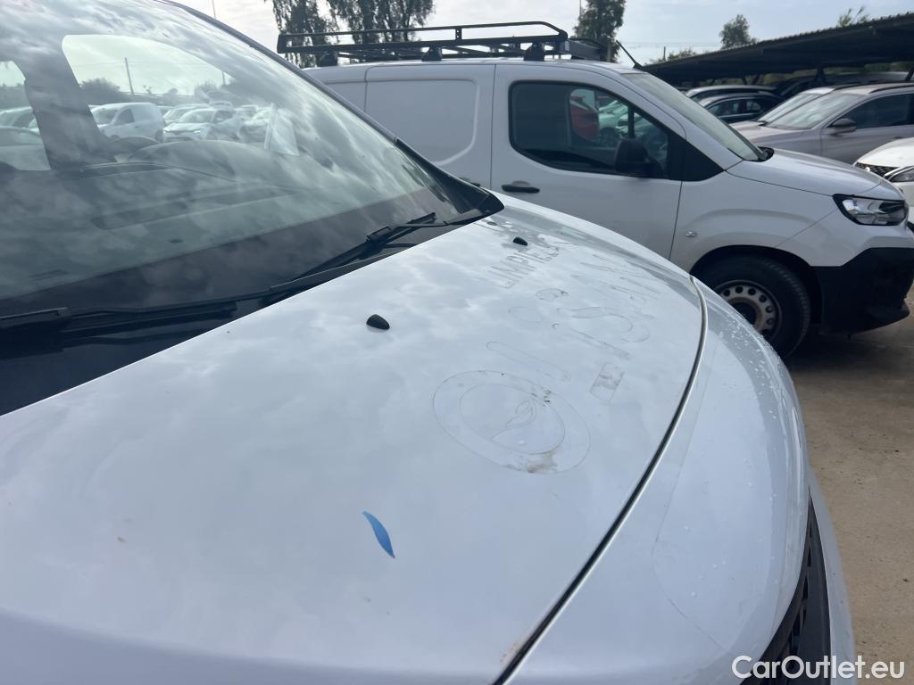  Peugeot  Expert PEUGEOT  / 2016 / 4P / furgón Doble Cabina Replegable BlueHDi 145 Long #4