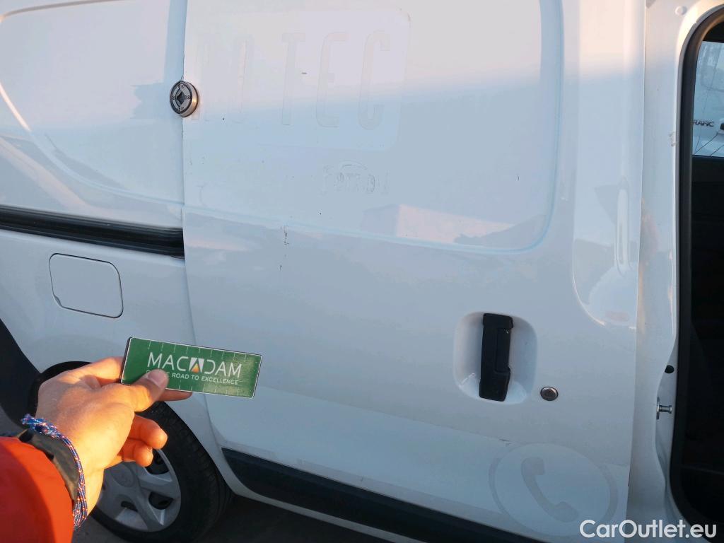  Dacia  Dokker DACIA  / 2013 / 4P / furgón derivado de turismo Van Essential 1.6 80kW (110CV) GLP #40