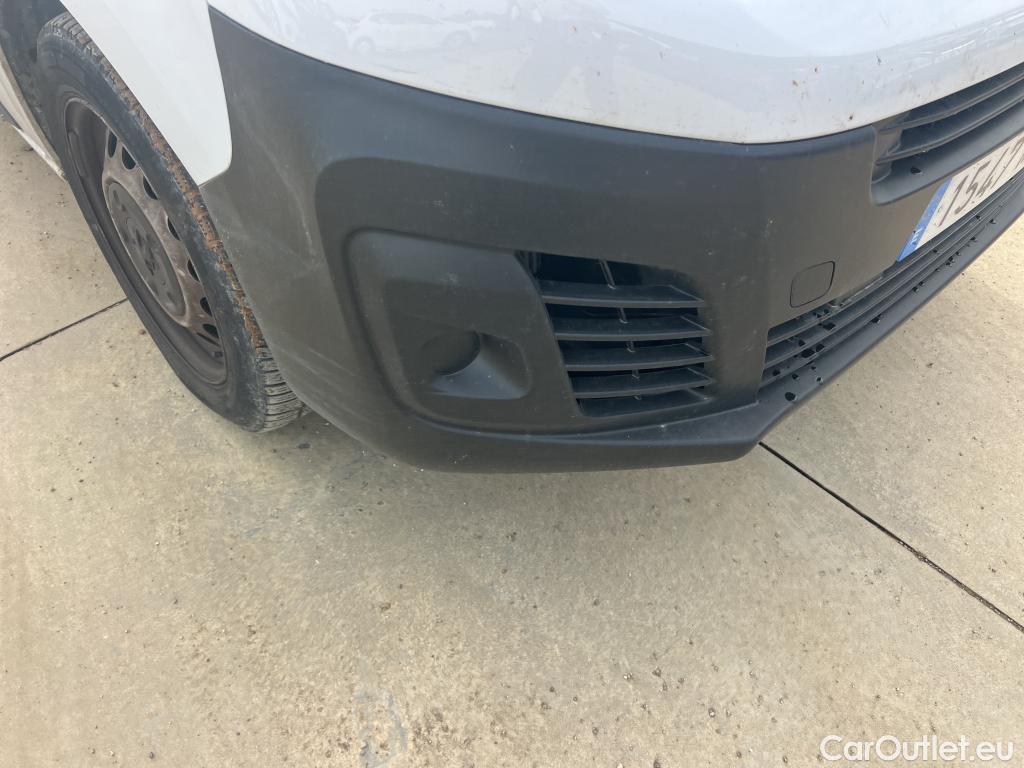  Peugeot  Expert PEUGEOT  / 2016 / 4P / furgón Doble Cabina Replegable BlueHDi 145 Long #17