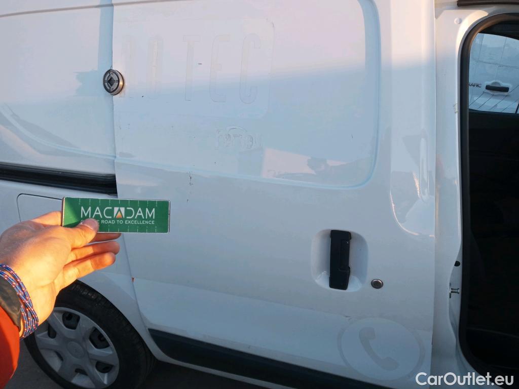  Dacia  Dokker DACIA  / 2013 / 4P / furgón derivado de turismo Van Essential 1.6 80kW (110CV) GLP #39