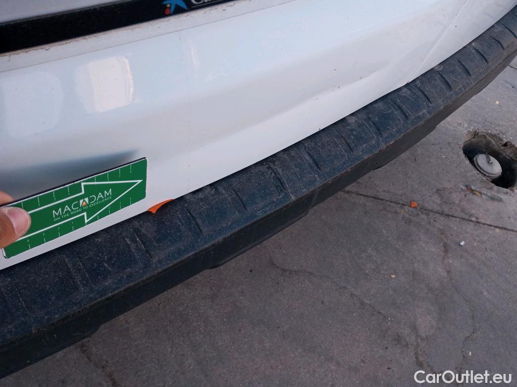  Dacia  Dokker DACIA  / 2013 / 4P / furgón derivado de turismo Van Essential 1.6 80kW (110CV) GLP #3