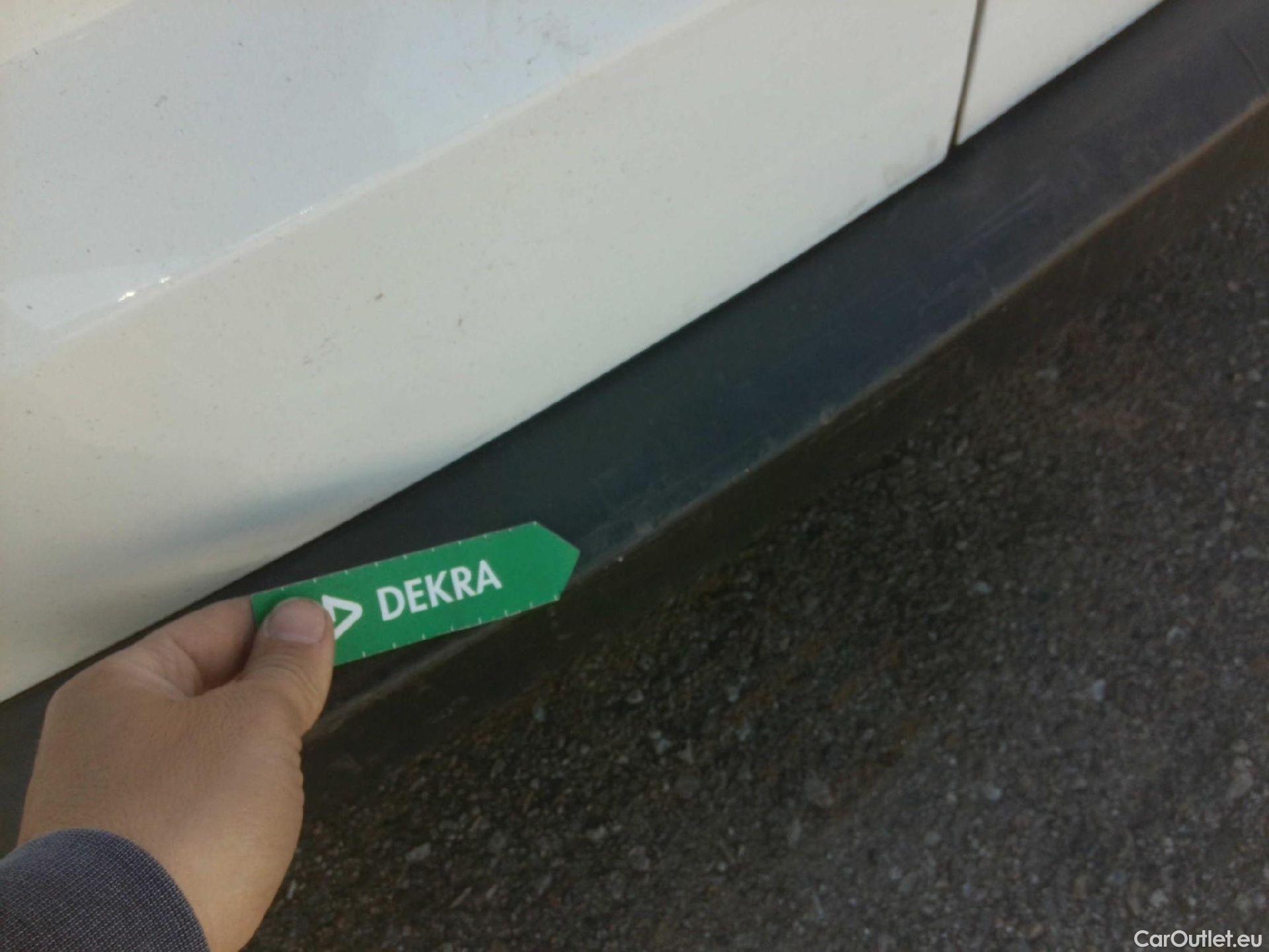  Ford  Transit FORD  Courier/2014/4P/furgón der.turis Van 1.5 TDCi 56kW Trend #26