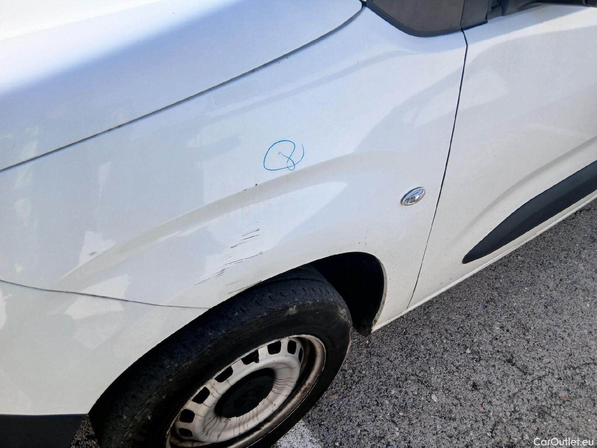  Peugeot  Partner PEUGEOT  / 2018 / 4P / furgón derivado de turismo Premium Standard 600kg BlueHDi 73kW (AC) #13