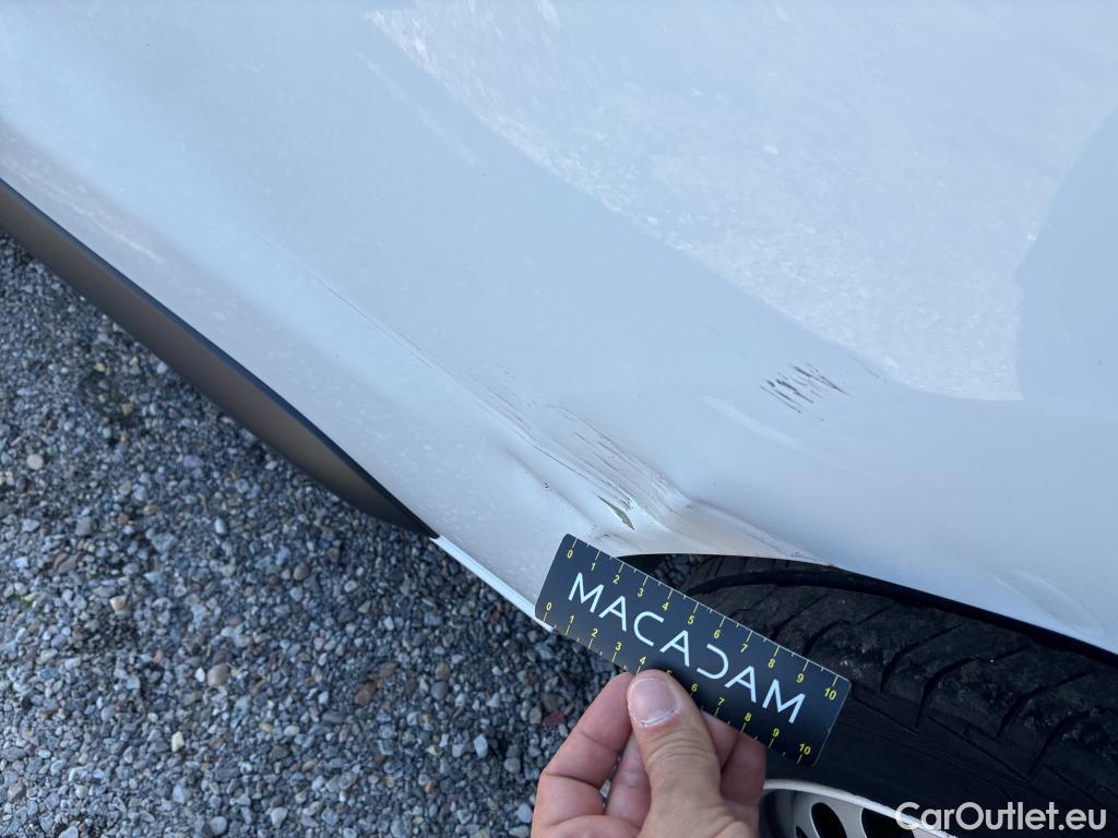  Peugeot  Expert PEUGEOT  / 2016 / 4P / furgón Furgón Premium 2.0 BlueHDi 120 Compact #9