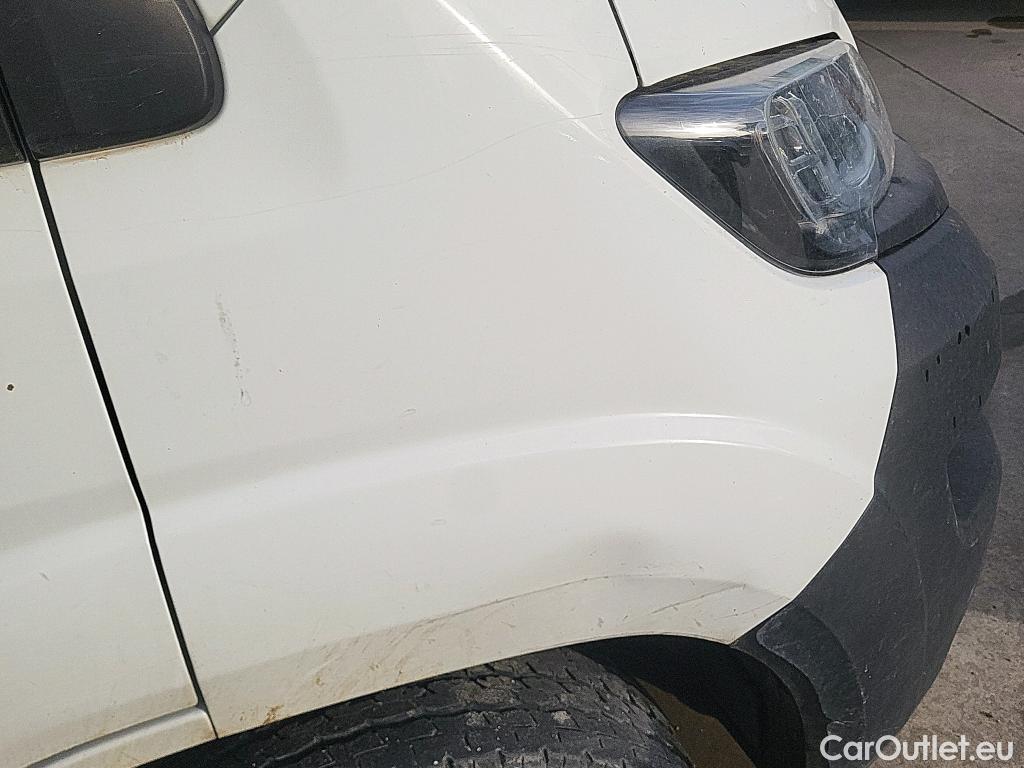  Peugeot  Boxer PEUGEOT  / 2014 / 4P / furgón 335 L2 H2 BHDI 103kW (140CV) S&S 6 V. M (CX) #27