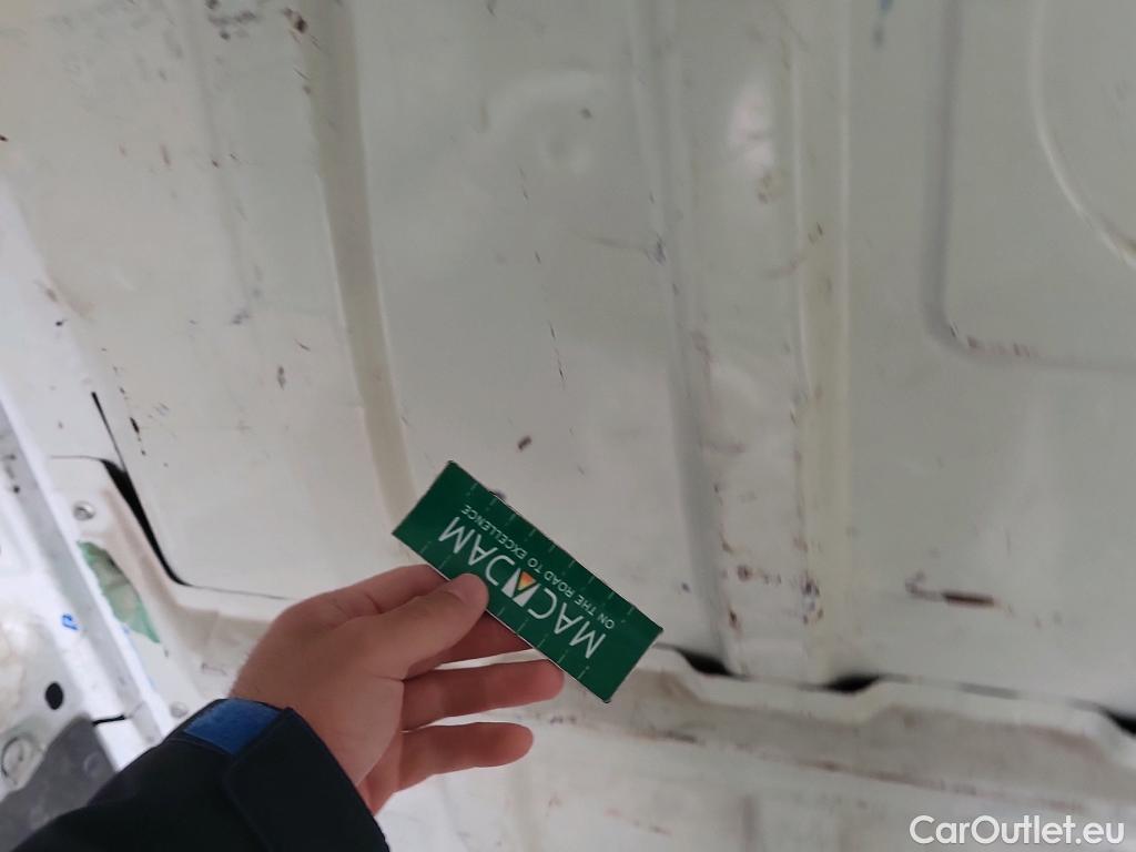  Peugeot  Boxer PEUGEOT  / 2014 / 4P / furgón 335 L2 H2 BHDI 103kW (140CV) S&S 6 V. M (CX) #19