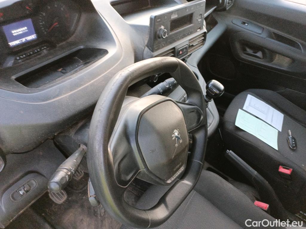  Peugeot  RIFTER PEUGEOT  / 2018 / 4P / combi Active Standard BlueHDi 73kW (IND) #59