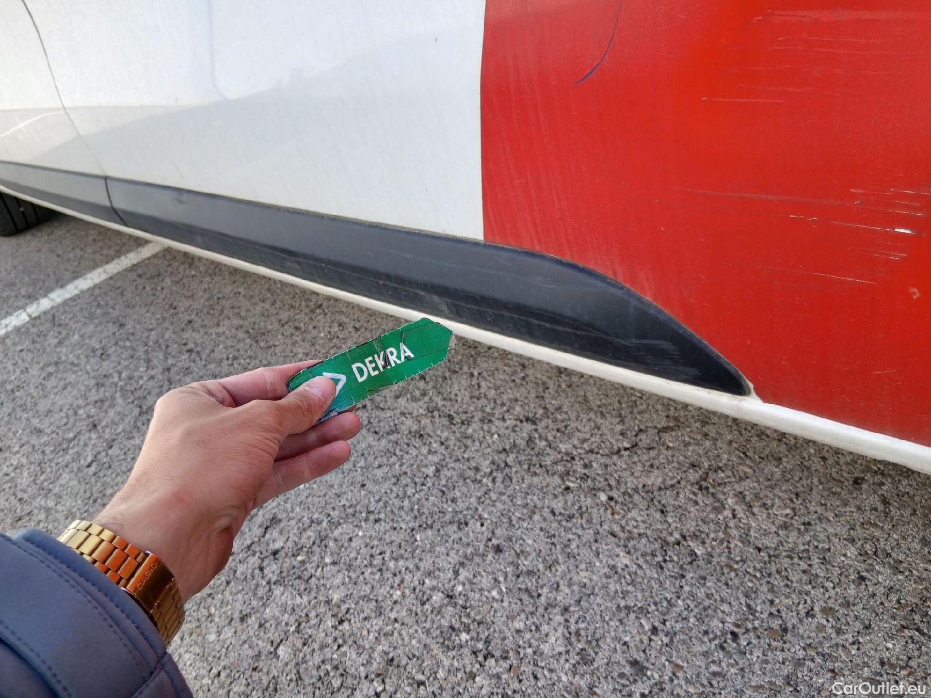  Toyota  Proace TOYOTA  / 2016 / 4P / furgón FU. MEDIO (L1) 2.0D 90kW COMFORT CARGA + #25