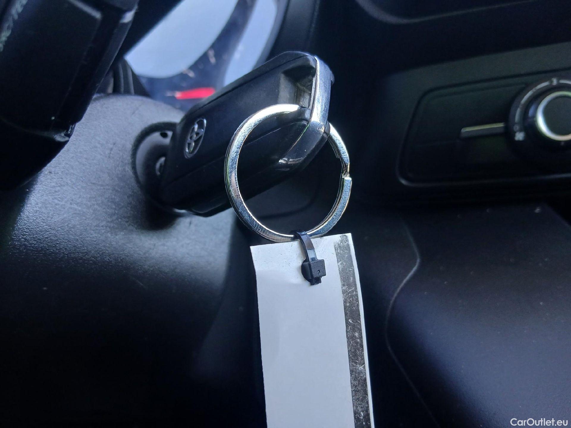  Toyota  Proace TOYOTA  City/2020/4P/furgón derivado de turismo 1.5D 56kW (75CV) GX 650kg Media #1