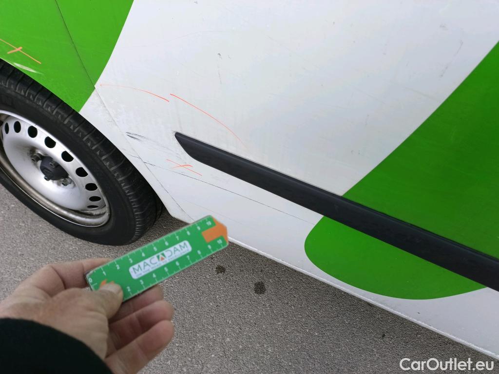  Renault  Kangoo RENAULT  Furgón/2013/3P/furgón derivado de turismo Profesional dCi 55 kW (75 CV) #12