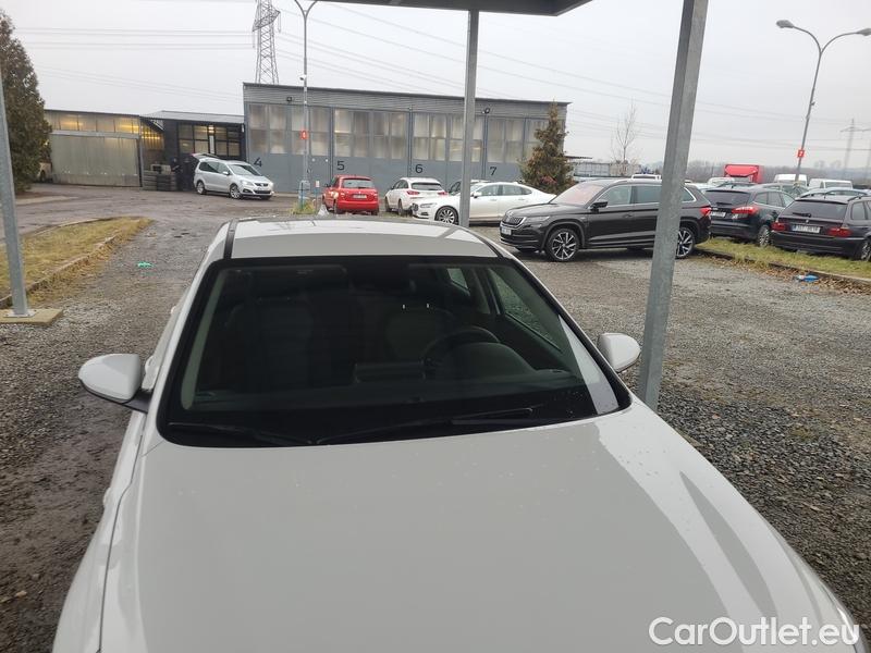  Hyundai  i30  (PD)(01.2017 ->)  1.5i CVVT 81 Start Plus #1