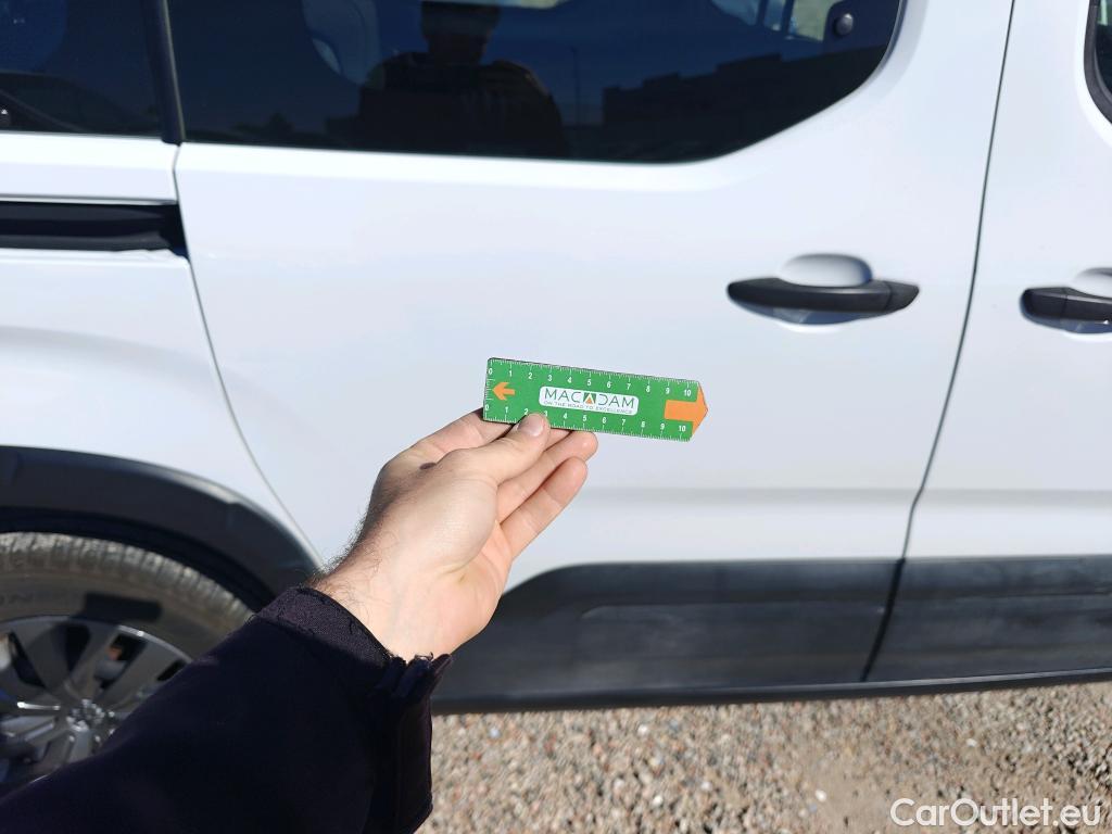  Peugeot  RIFTER PEUGEOT  / 2018 / 5P / combi Active Pack Busin. Standard BlueHDi 73kW #39