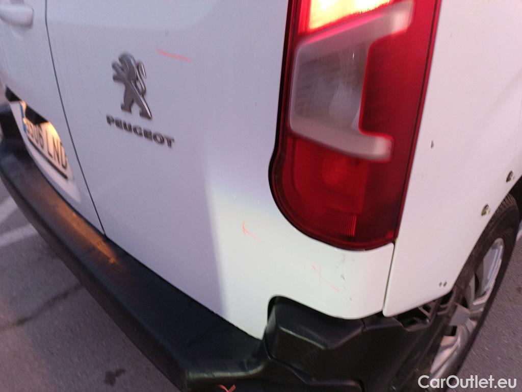  Peugeot  RIFTER PEUGEOT  / 2018 / 4P / combi Active Standard BlueHDi 73kW (IND) #16