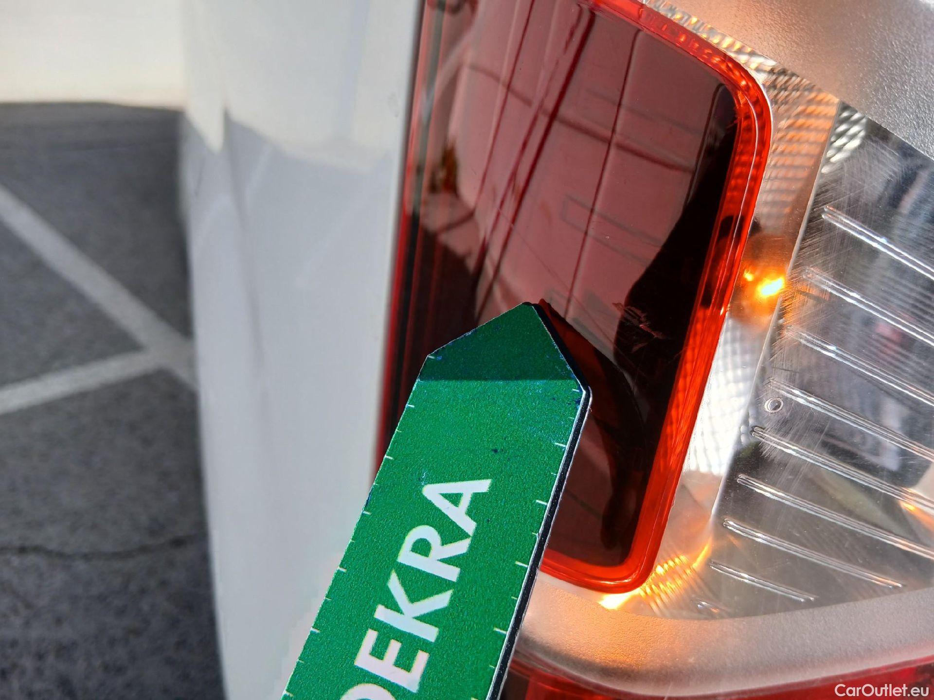  Toyota  Proace TOYOTA  City/2020/4P/furgón derivado de turismo 1.5D 56kW (75CV) GX 650kg Media #18