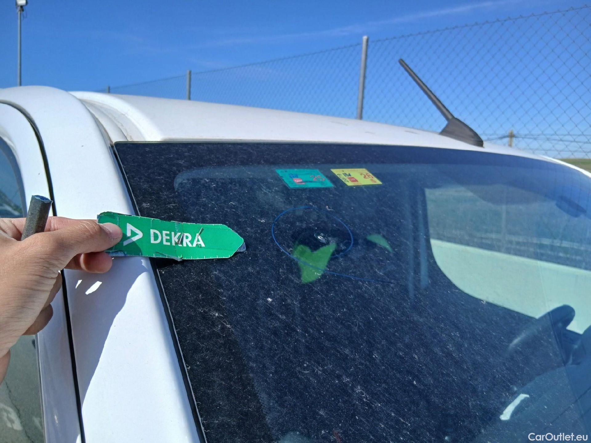  Toyota  Proace TOYOTA  / 2016 / 4P / furgón FU. MEDIO (L1) 2.0D 90kW COMFORT CARGA + #2